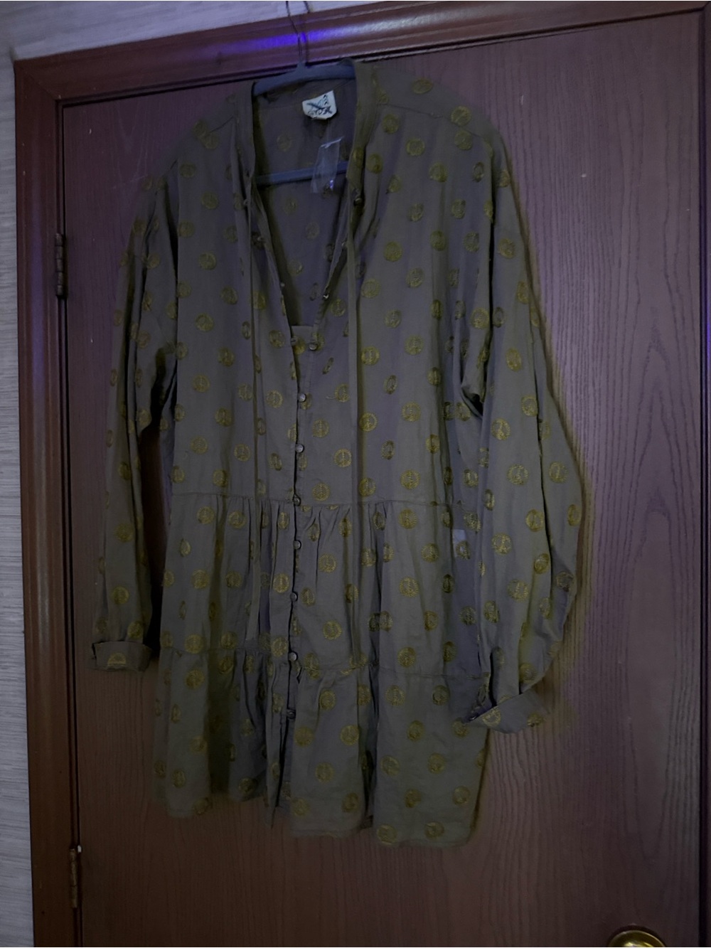 Jaded Gypsy Olive Green Button-Front
Peplum “Peace be With You” tunic in S/M - Picture 4 of 12